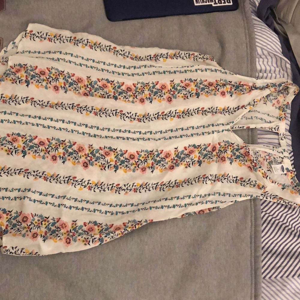Floral tank